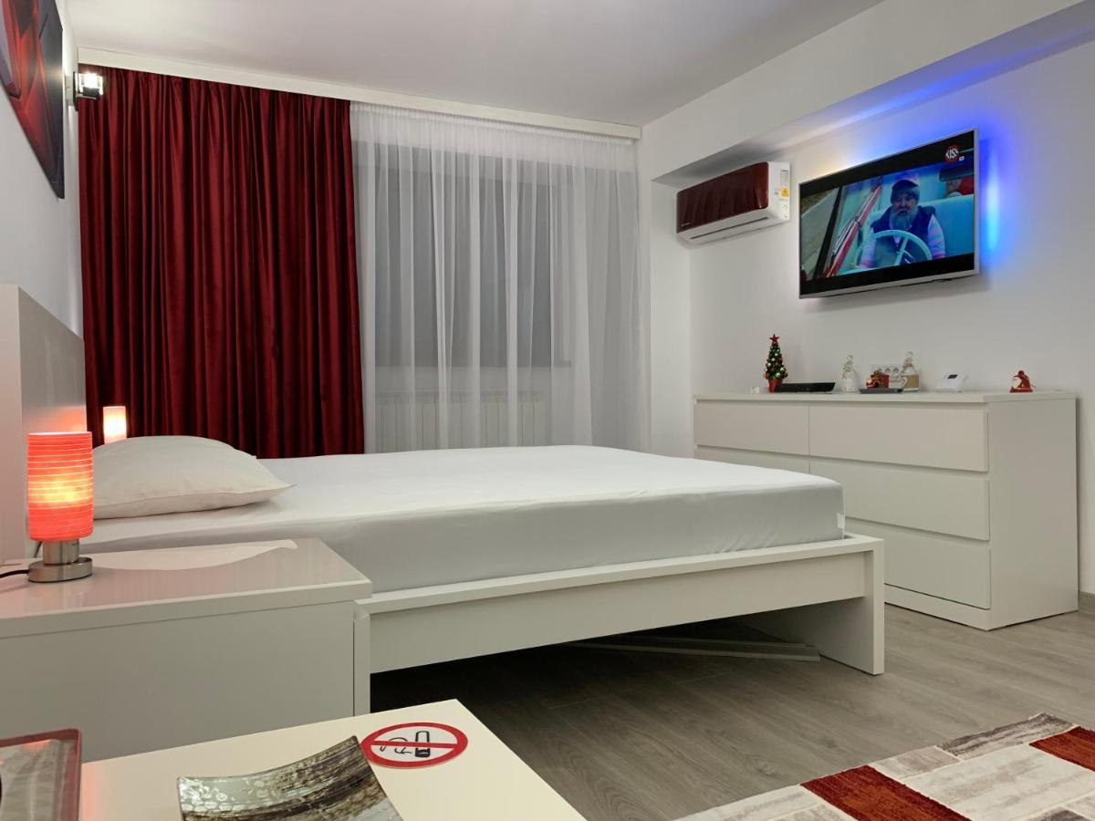 Mery Apartment Galaţi Buitenkant foto
