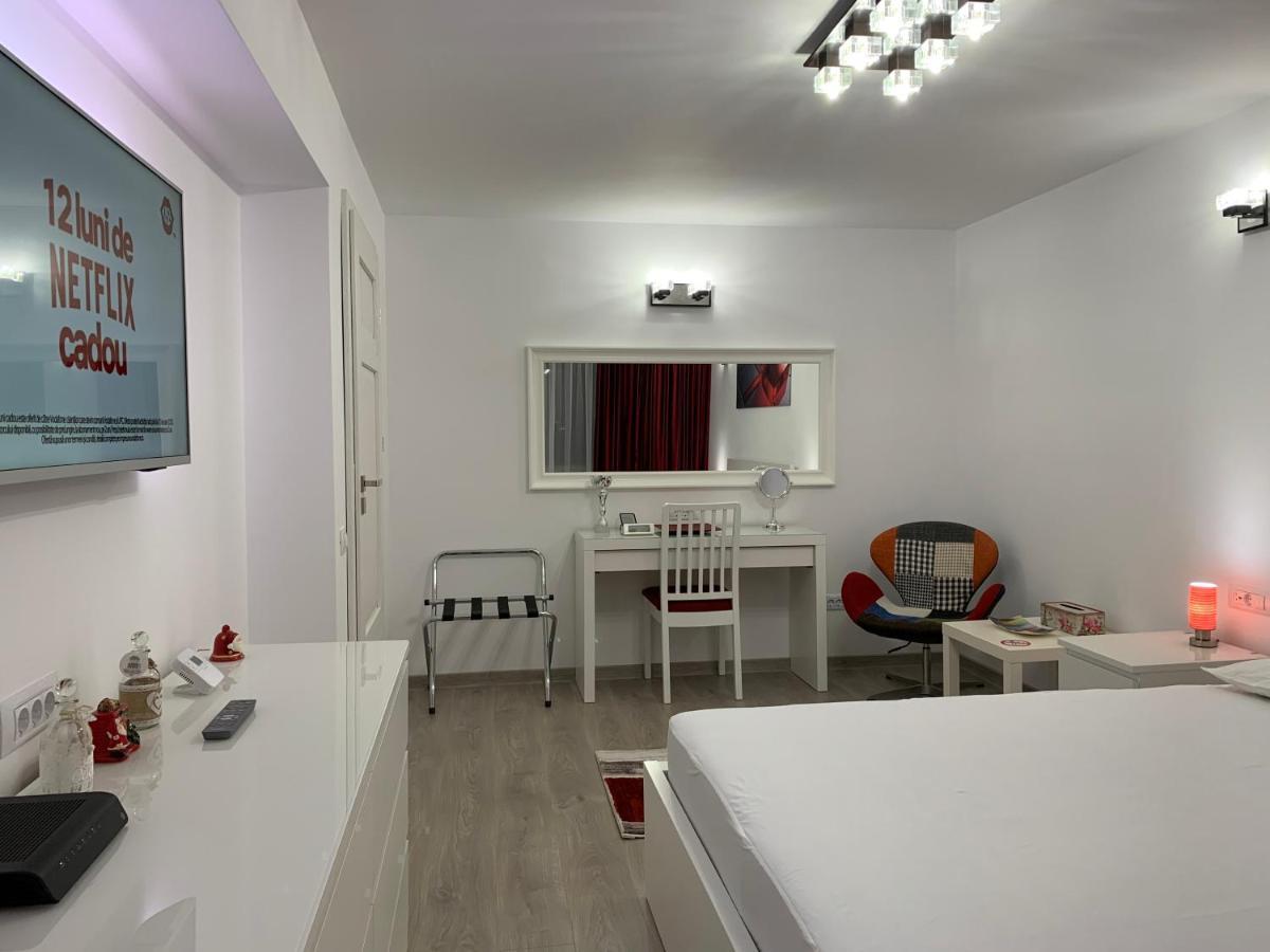 Mery Apartment Galaţi Buitenkant foto