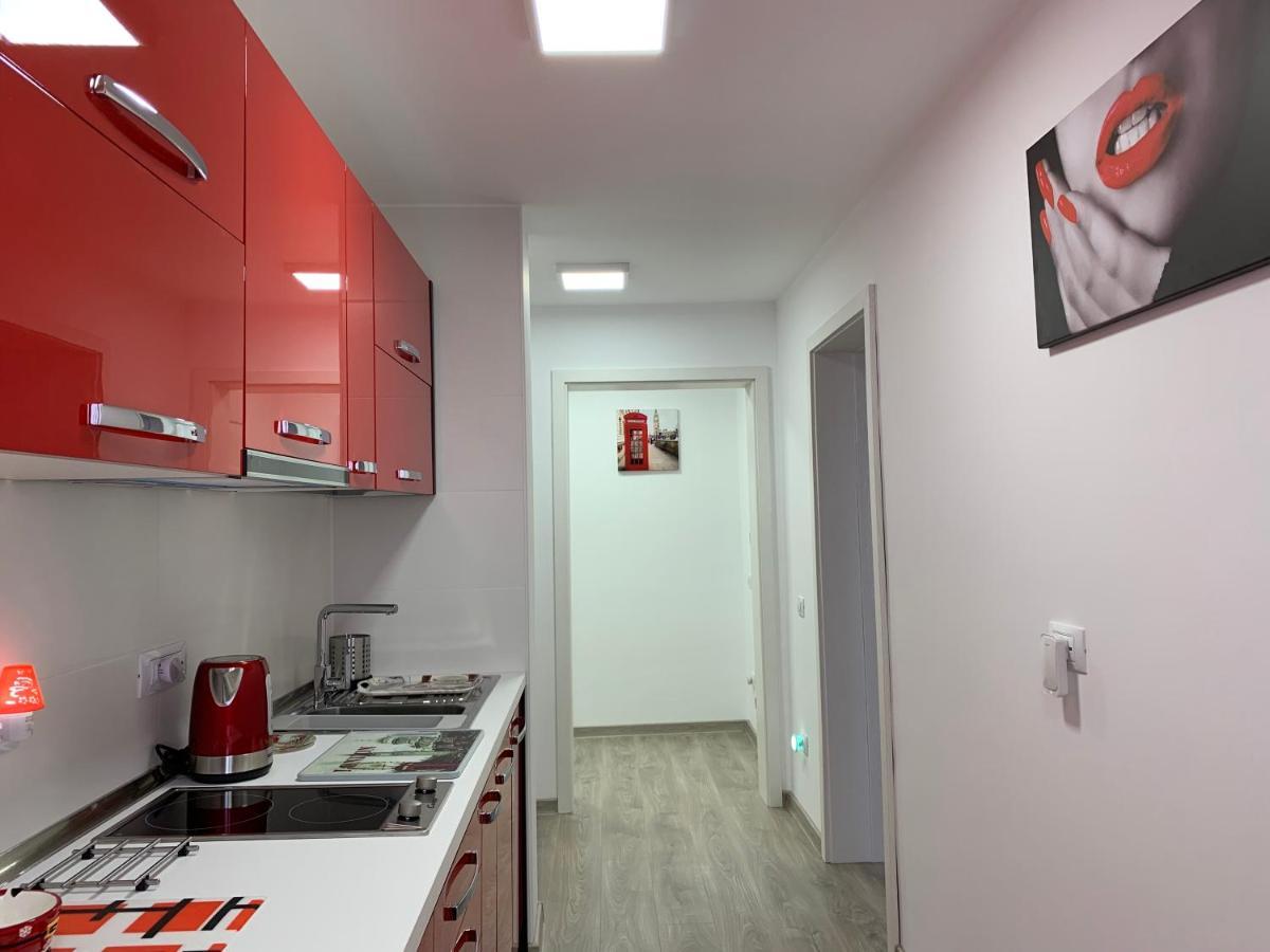 Mery Apartment Galaţi Buitenkant foto