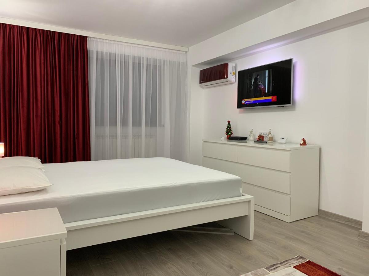 Mery Apartment Galaţi Buitenkant foto