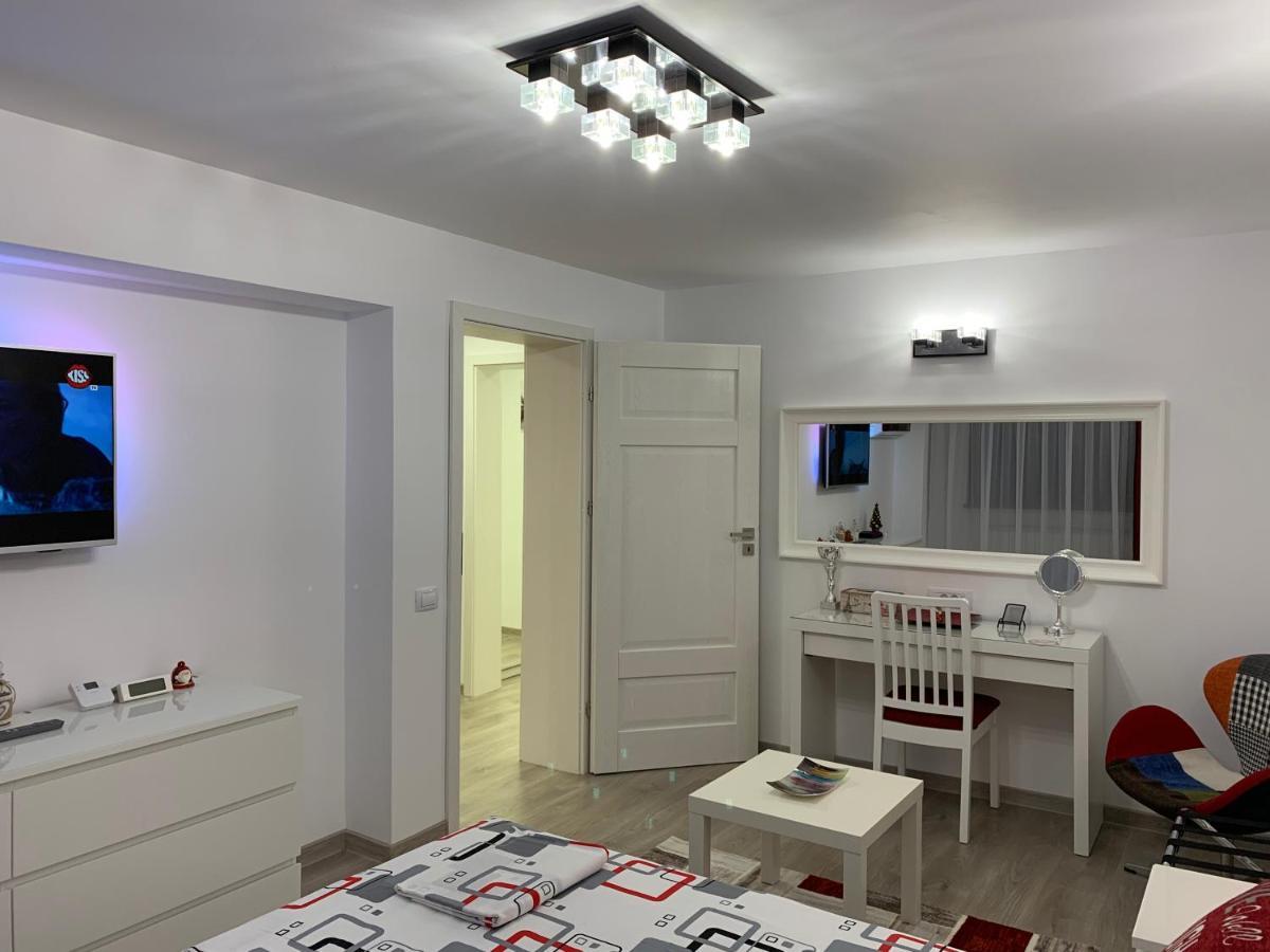 Mery Apartment Galaţi Buitenkant foto