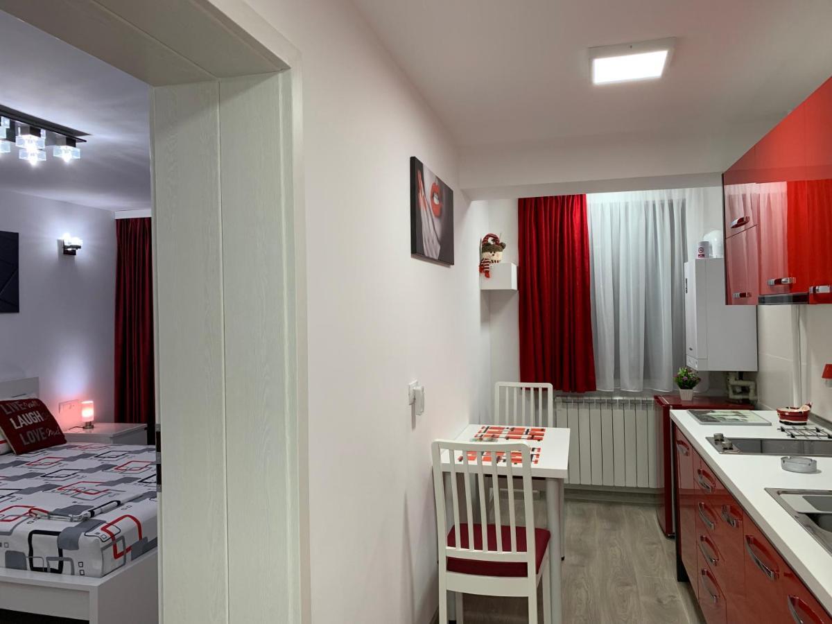 Mery Apartment Galaţi Buitenkant foto