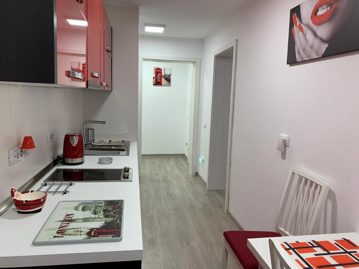 Mery Apartment Galaţi Buitenkant foto