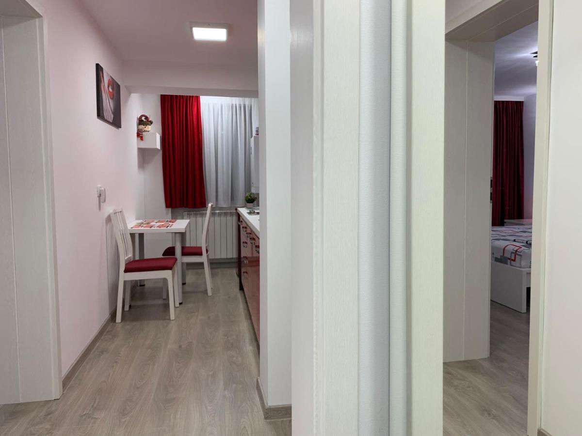 Mery Apartment Galaţi Buitenkant foto